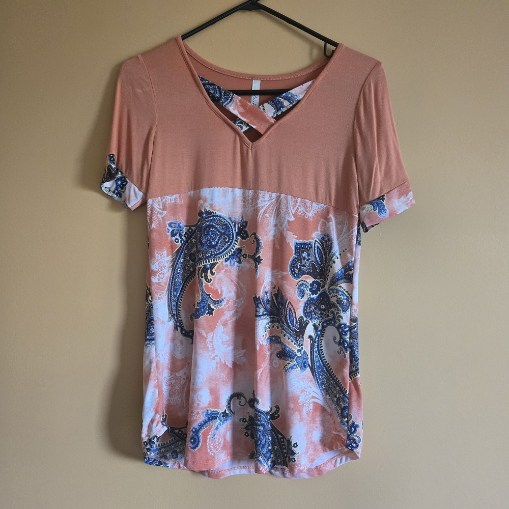 Celeste Paisley Tee PTP=15"
